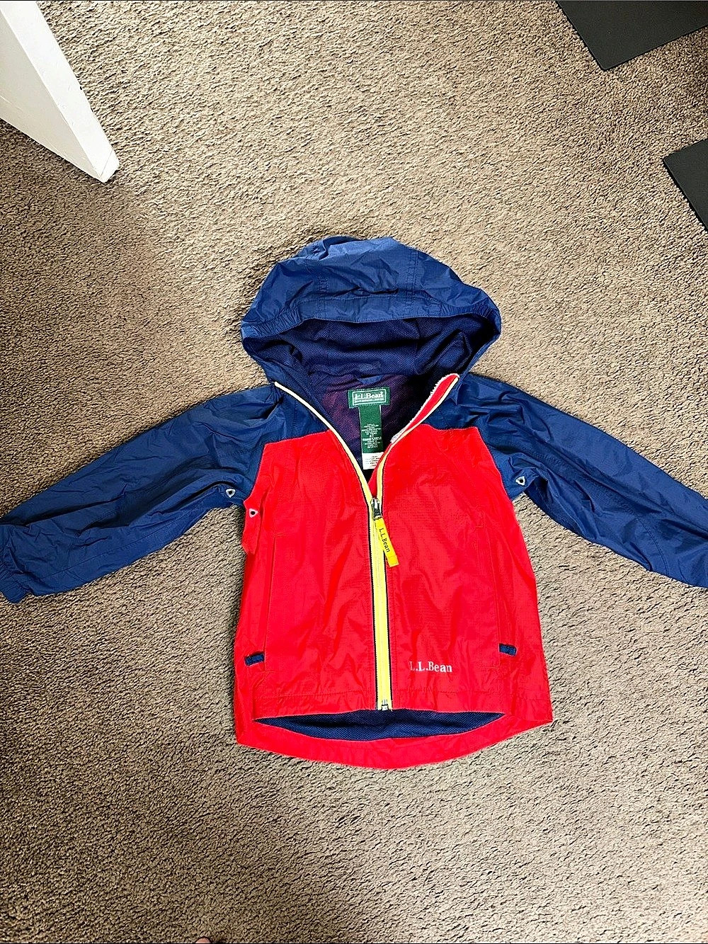 L.L.Bean Freestyle Mini Rain Jacket Red & Blue 4T